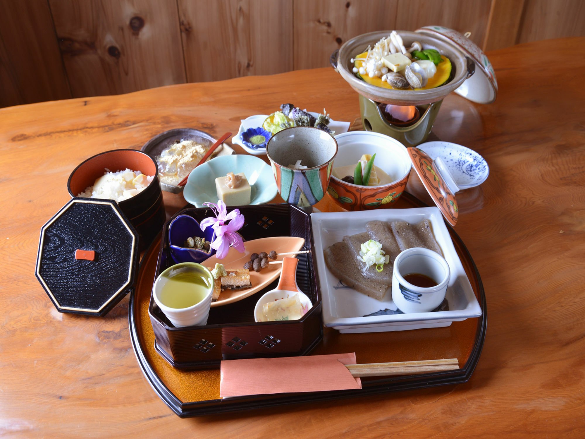 Nanzansou Hotel Ome Eksteriør billede